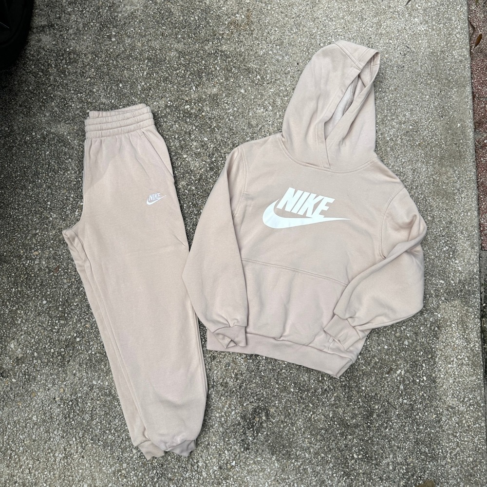 Nike Youth Boys Large Tan Beige Fleece Hoodie and Joggers Tracksuit Set